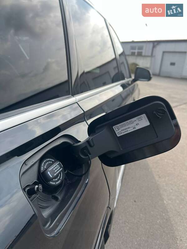 Внедорожник / Кроссовер Audi Q7 2021 в Львове