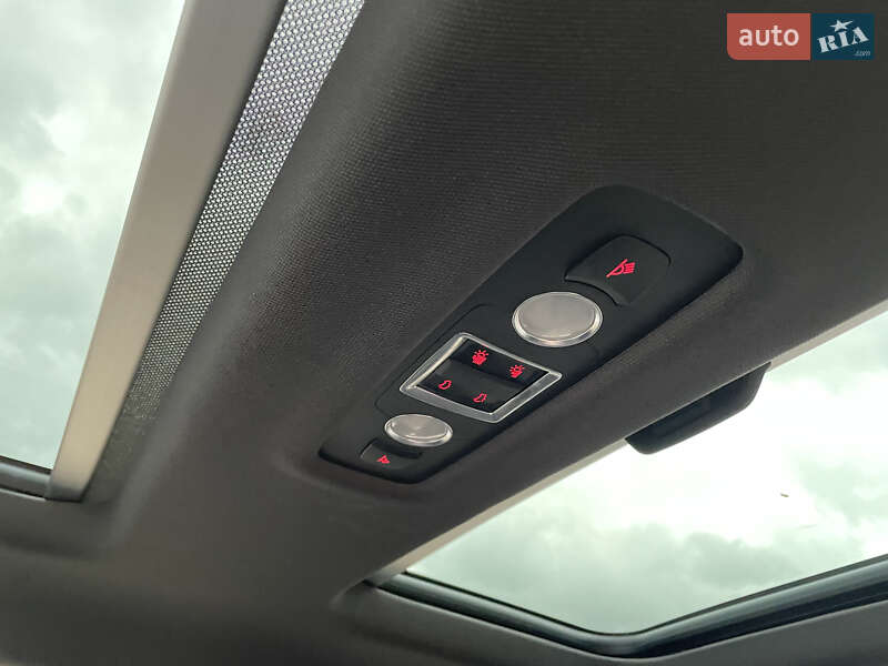 Позашляховик / Кросовер Audi Q7 2014 в Львові
