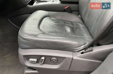 Внедорожник / Кроссовер Audi Q7 2014 в 
