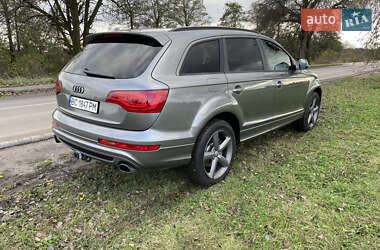 Внедорожник / Кроссовер Audi Q7 2014 в 