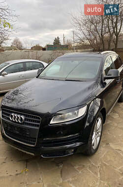 Внедорожник / Кроссовер Audi Q7 2006 в Чернигове