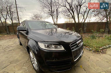 Внедорожник / Кроссовер Audi Q7 2006 в Чернигове