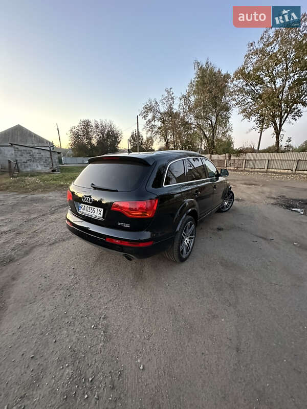 Позашляховик / Кросовер Audi Q7 2008 в Царичанці