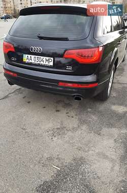 Внедорожник / Кроссовер Audi Q7 2013 в Киеве