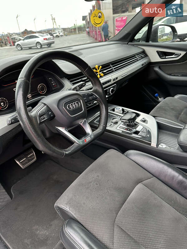 Внедорожник / Кроссовер Audi Q7 2016 в Хусте фото 16 Внедорожник / Кроссовер Audi Q7 2016 в Хусте