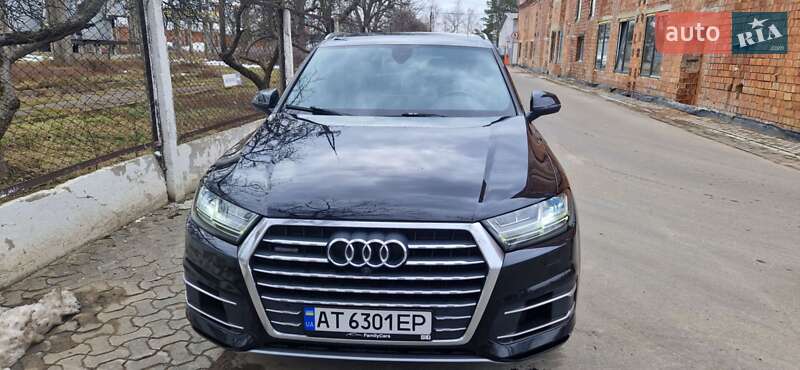 Внедорожник / Кроссовер Audi Q7 2016 в Черновцах