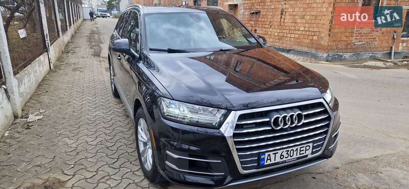 Внедорожник / Кроссовер Audi Q7 2016 в Черновцах
