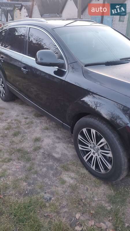 Позашляховик / Кросовер Audi Q7 2007 в Житомирі фото 4 Позашляховик / Кросовер Audi Q7 2007 в Житомирі