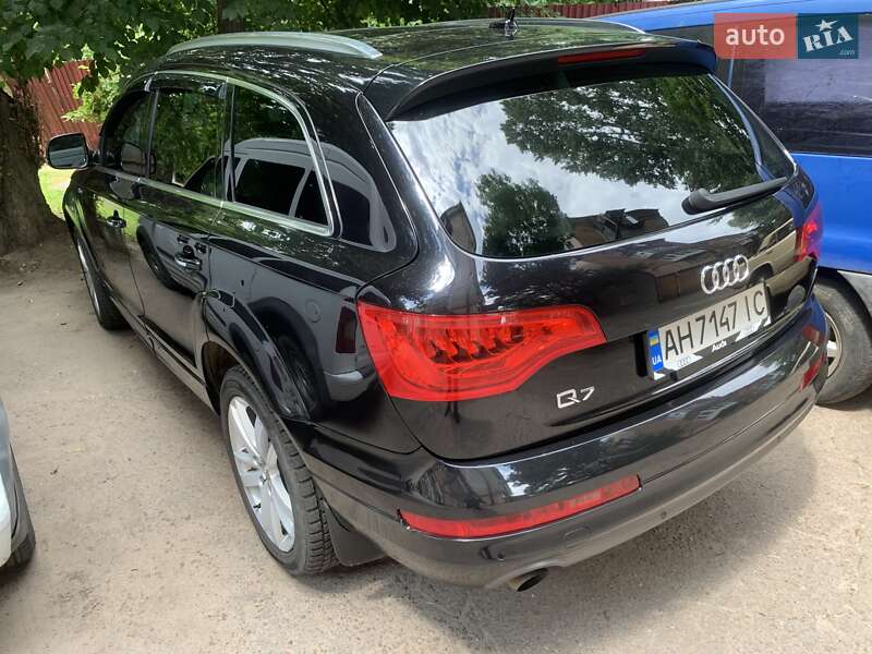 Внедорожник / Кроссовер Audi Q7 2011 в Кропивницком