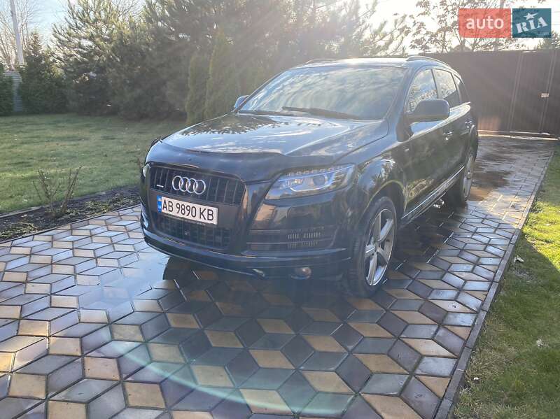 Внедорожник / Кроссовер Audi Q7 2014 в Кривом Роге