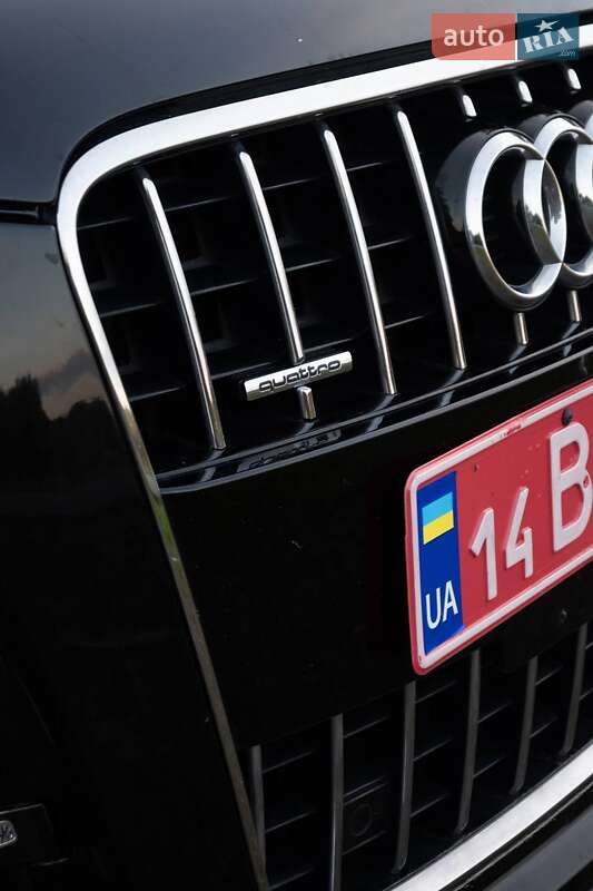 Позашляховик / Кросовер Audi Q7 2013 в Івано-Франківську