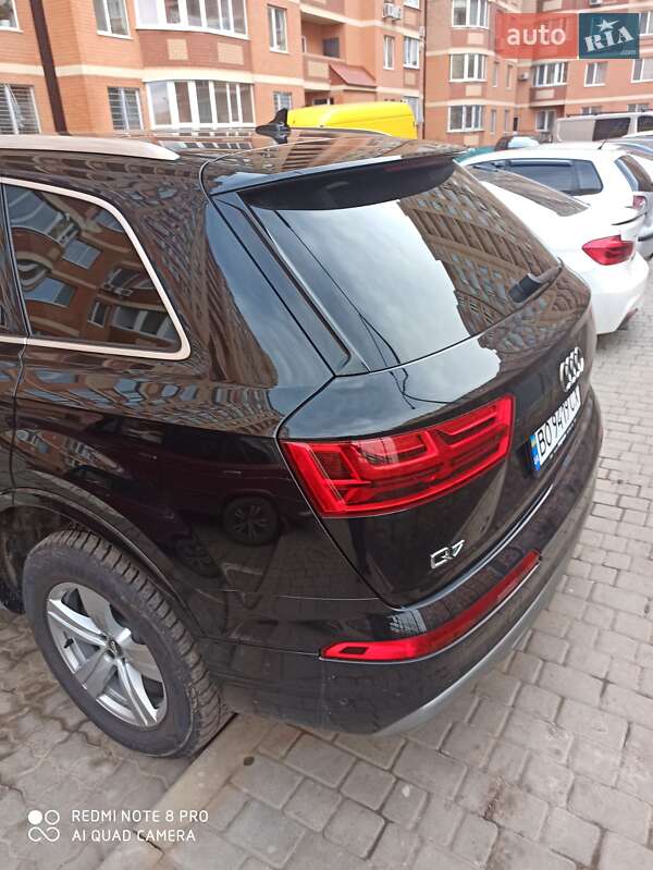 Внедорожник / Кроссовер Audi Q7 2017 в Ананьеве