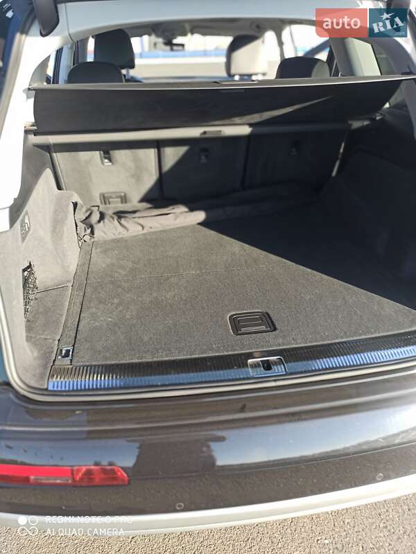 Внедорожник / Кроссовер Audi Q7 2017 в Ананьеве