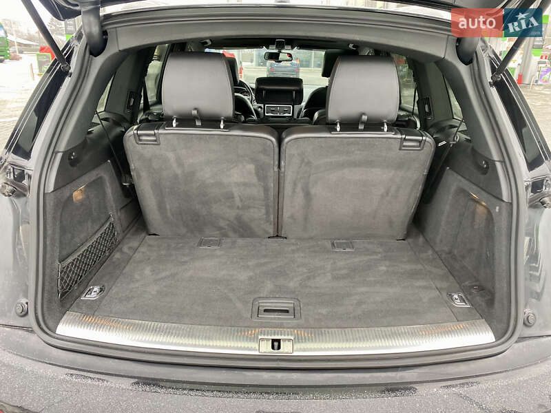 Внедорожник / Кроссовер Audi Q7 2012 в Виннице