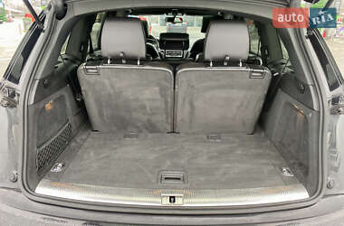 Позашляховик / Кросовер Audi Q7 2012 в 