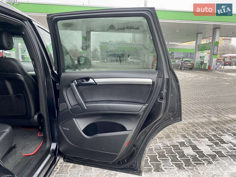 Внедорожник / Кроссовер Audi Q7 2012 в Виннице