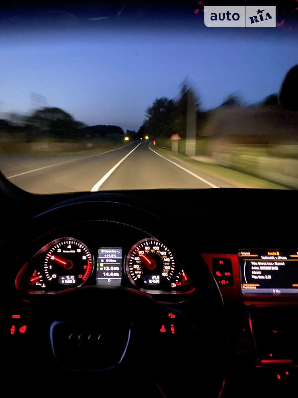 Внедорожник / Кроссовер Audi Q7 2013 в Богородчанах