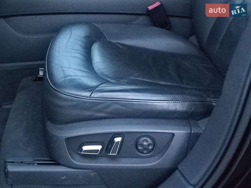 Внедорожник / Кроссовер Audi Q7 2013 в Стрые