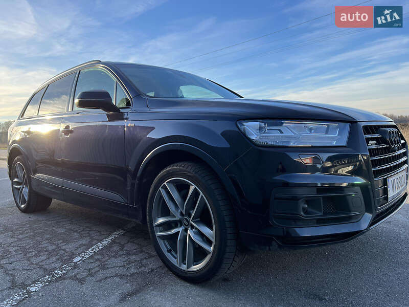 Внедорожник / Кроссовер Audi Q7 2016 в Белой Церкви