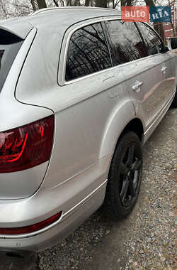 Внедорожник / Кроссовер Audi Q7 2014 в Киеве