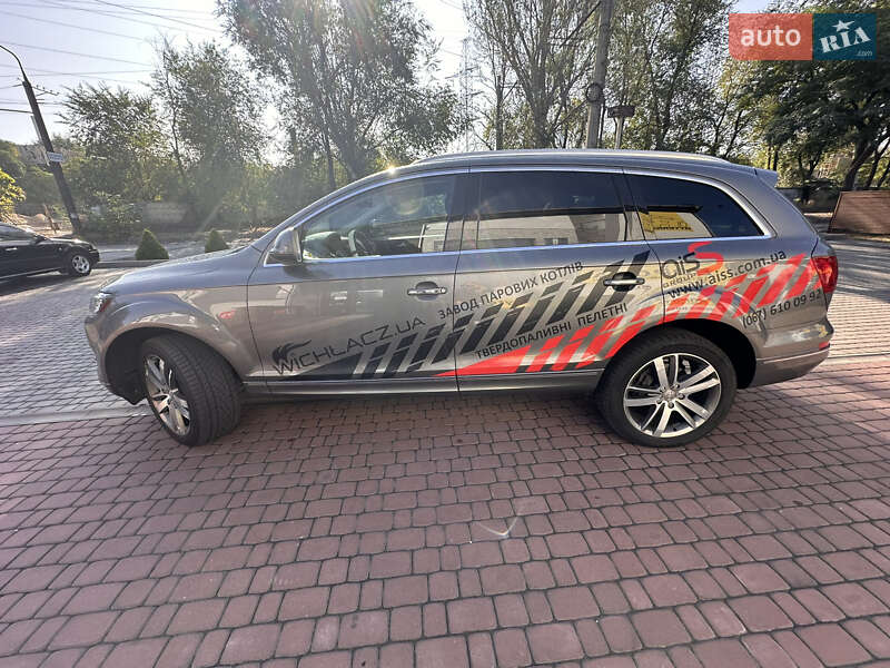 Внедорожник / Кроссовер Audi Q7 2015 в Киеве фото 5 Внедорожник / Кроссовер Audi Q7 2015 в Киеве