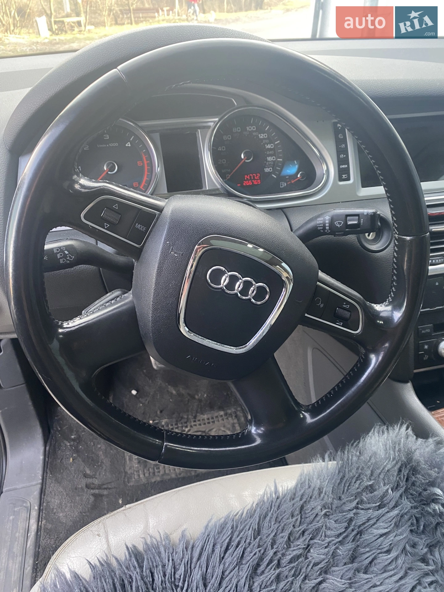 2010 Audi Q7 - мініатюра 5