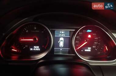 Позашляховик / Кросовер Audi Q7 2015 в 