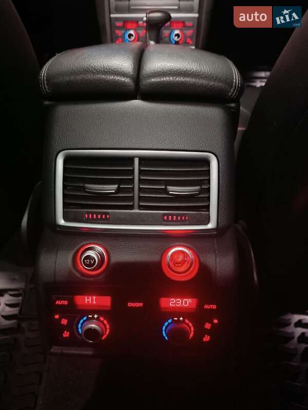 Внедорожник / Кроссовер Audi Q7 2015 в Тернополе