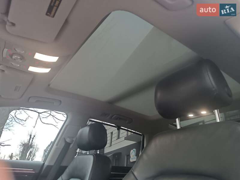 Внедорожник / Кроссовер Audi Q7 2015 в Тернополе