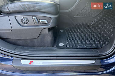 Внедорожник / Кроссовер Audi Q7 2013 в 