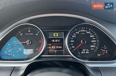 Внедорожник / Кроссовер Audi Q7 2013 в 