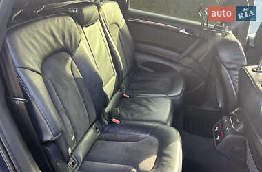 Внедорожник / Кроссовер Audi Q7 2013 в 