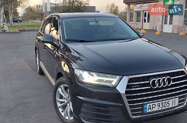 Внедорожник / Кроссовер Audi Q7 2015 в 
