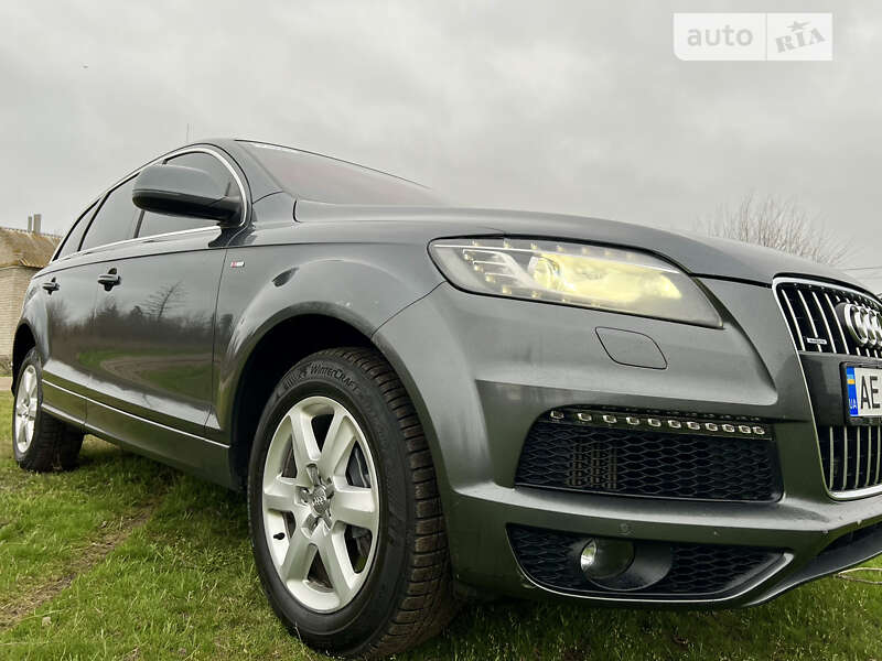 Позашляховик / Кросовер Audi Q7 2010 в Дніпрі фото 4 Позашляховик / Кросовер Audi Q7 2010 в Дніпрі