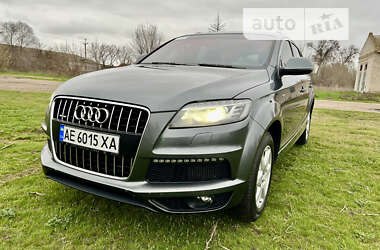 Внедорожник / Кроссовер Audi Q7 2010 в 
