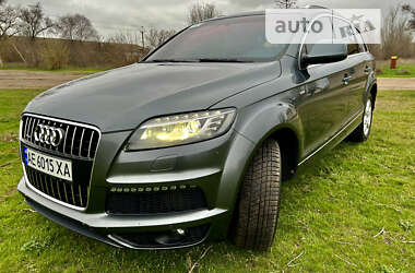 Внедорожник / Кроссовер Audi Q7 2010 в 