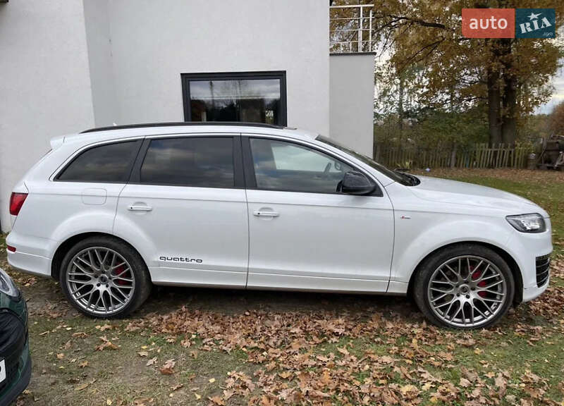 Позашляховик / Кросовер Audi Q7 2013 в Івано-Франківську