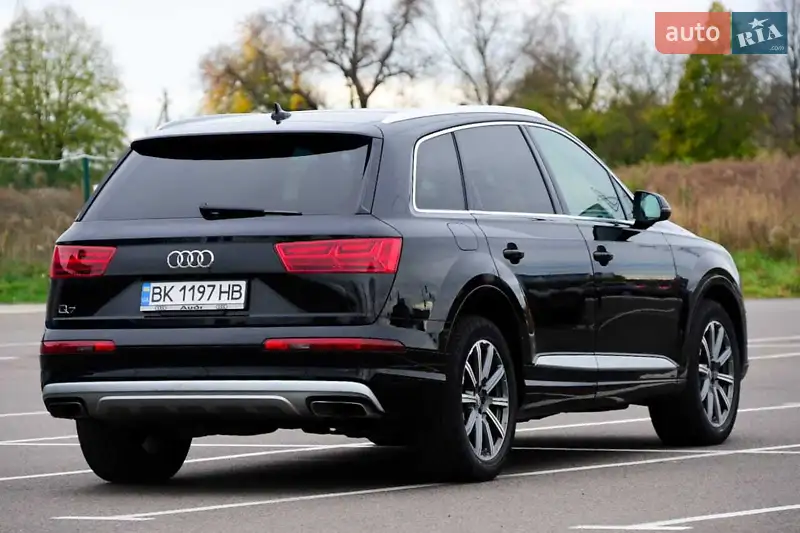 Audi Q7 2019 VIN WA1AHAF77KD027774 фото оголошення 2 з 76