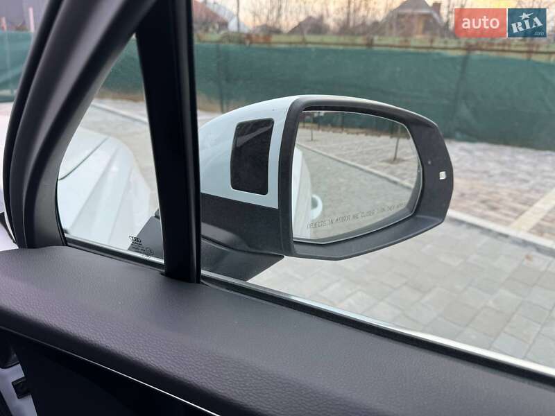 Внедорожник / Кроссовер Audi Q7 2018 в Ужгороде