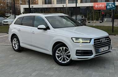 Позашляховик / Кросовер Audi Q7 2018 в Ужгороді