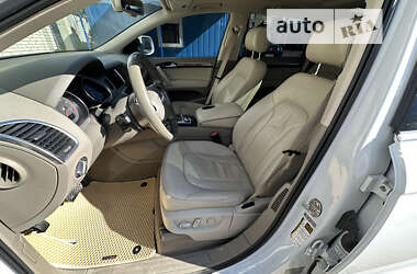 Внедорожник / Кроссовер Audi Q7 2013 в Тернополе