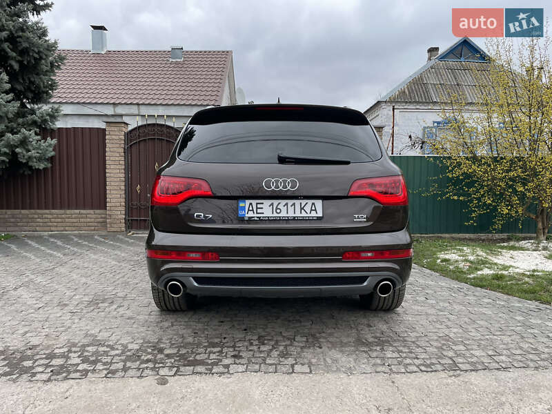 Внедорожник / Кроссовер Audi Q7 2011 в Днепре