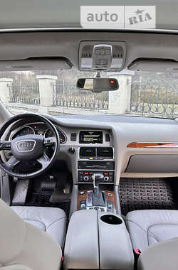 Внедорожник / Кроссовер Audi Q7 2013 в Умани