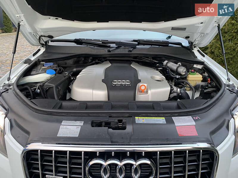 Позашляховик / Кросовер Audi Q7 2013 в Мукачевому