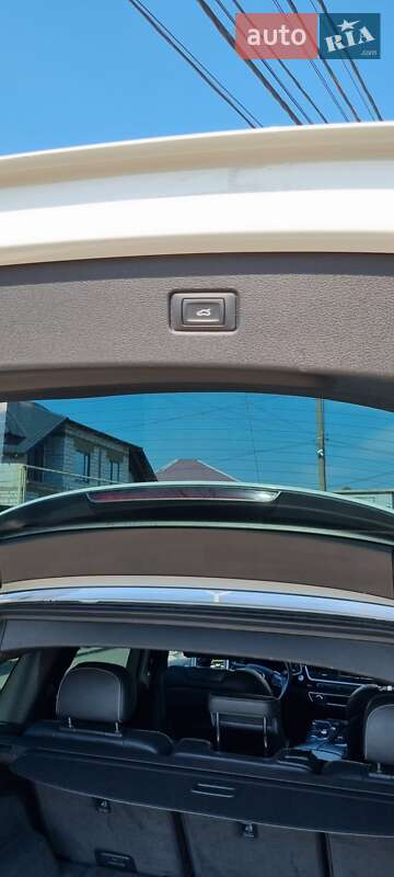 Внедорожник / Кроссовер Audi Q7 2017 в Одессе