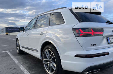 Внедорожник / Кроссовер Audi Q7 2016 в Львове