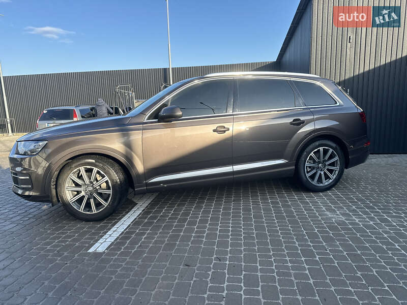 Внедорожник / Кроссовер Audi Q7 2016 в Львове