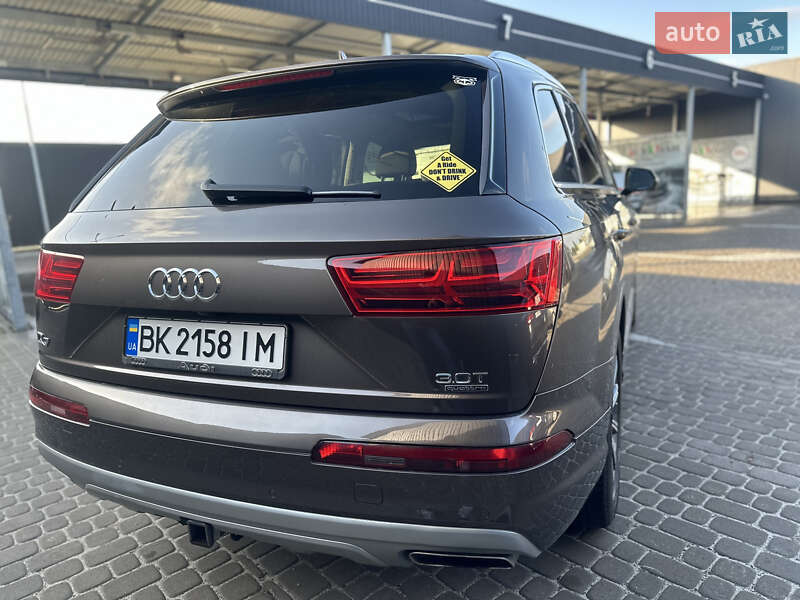 Внедорожник / Кроссовер Audi Q7 2016 в Львове