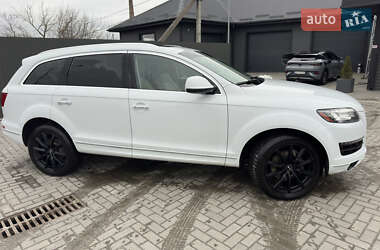 Внедорожник / Кроссовер Audi Q7 2014 в Сарнах