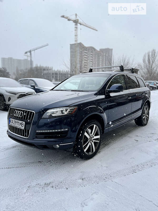 Позашляховик / Кросовер Audi Q7 2013 в Києві